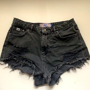 Super cute size 30 jean shorts! super good quality and they are vintage!